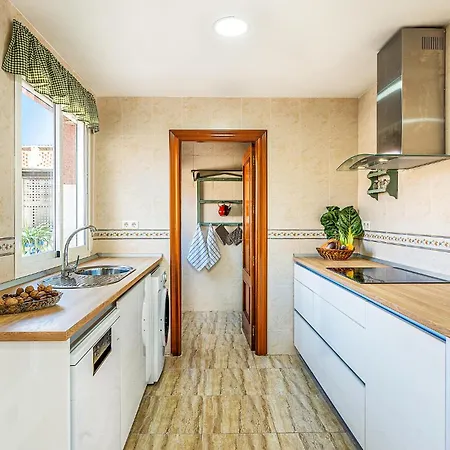 Stunning Air Conditioned House Holiday home